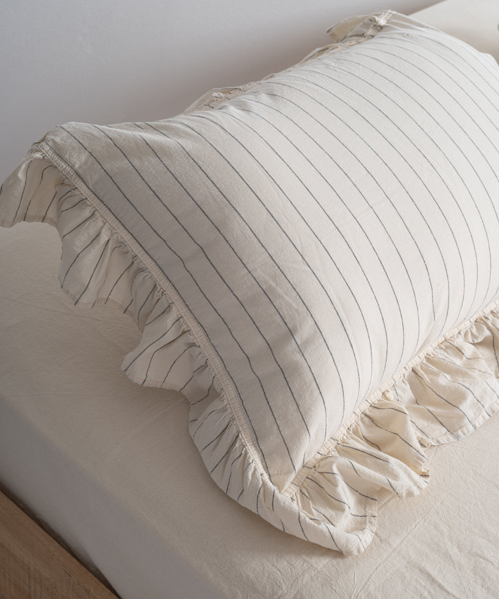 Комплект постільної білизни Leila 100% Бавовна (Garment Washed) – Натуральний крем із чорними смужками