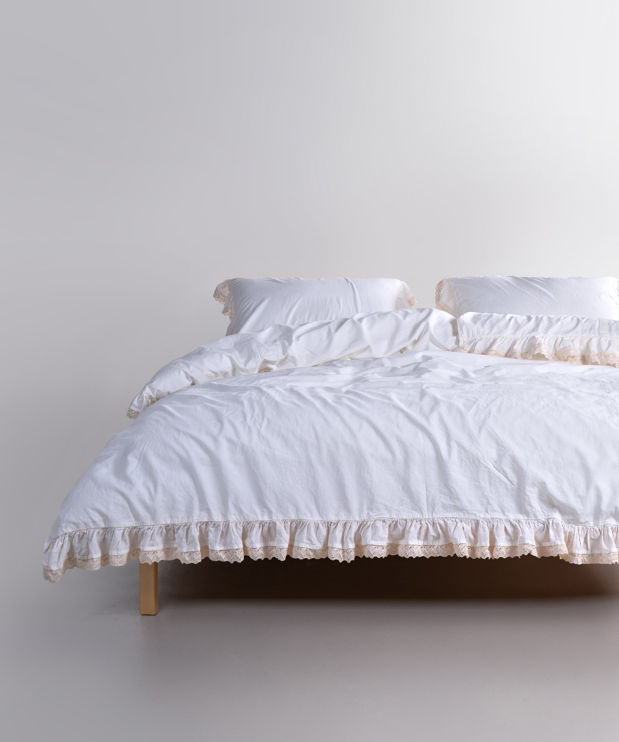 100% bavovna stonewashed postil u chystomu bilomu kolori