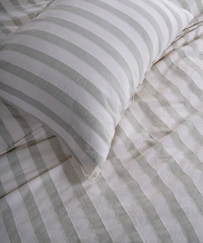 Dvi navolochky 50x70 Garment Washed Green Stripe, 100% bavovna, elegantnyi flap closure