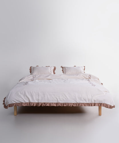 Tekstura 100% naturalnoi bavovny Damask Flora — m’yaka, dyhauchа, vyshyvkovi detali