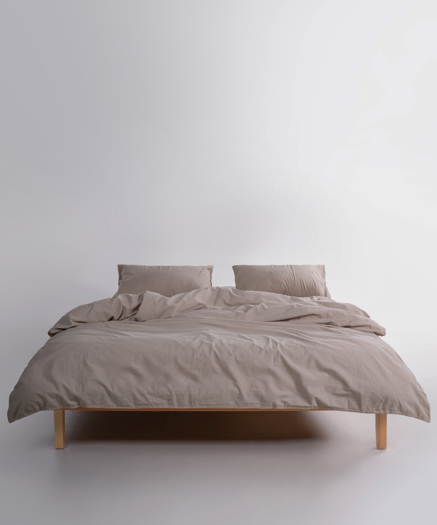 Naturalna 100% bavovna stonewash u teplym kolori Oxfordtan — m’yaka faktura tkanyny