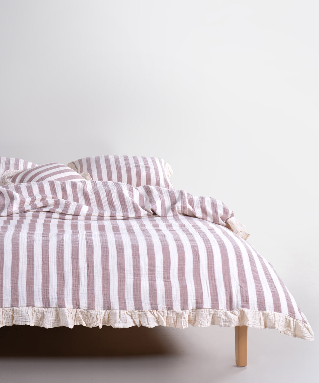 Комплект постільної білизни з мусліну 100% бавовна (Garment Washed) – Кремовий з коричневими смугами