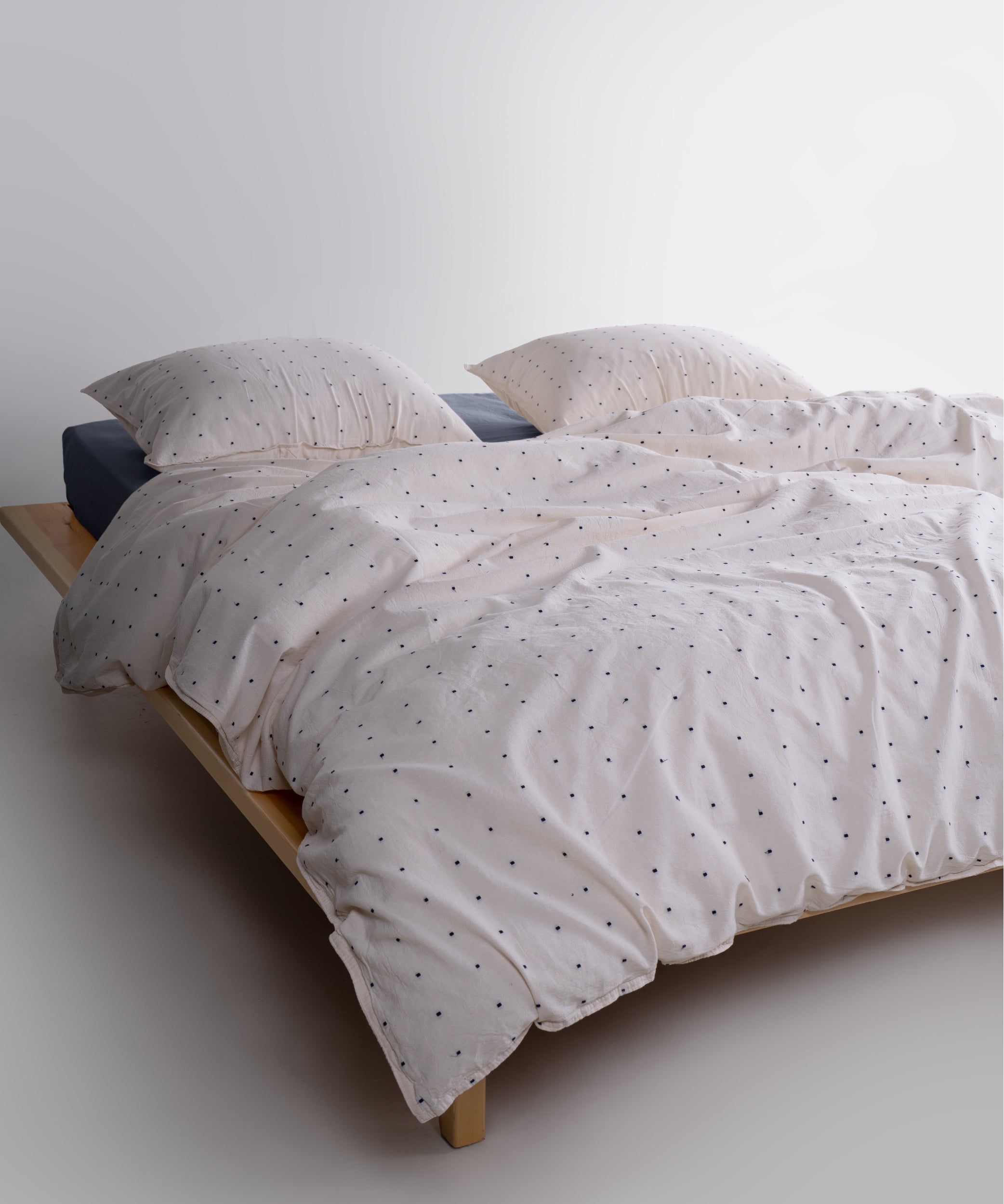 Комплект постільної білизни з 100% бавовни (Garment Washed) – натуральний комфорт для вашої спальні